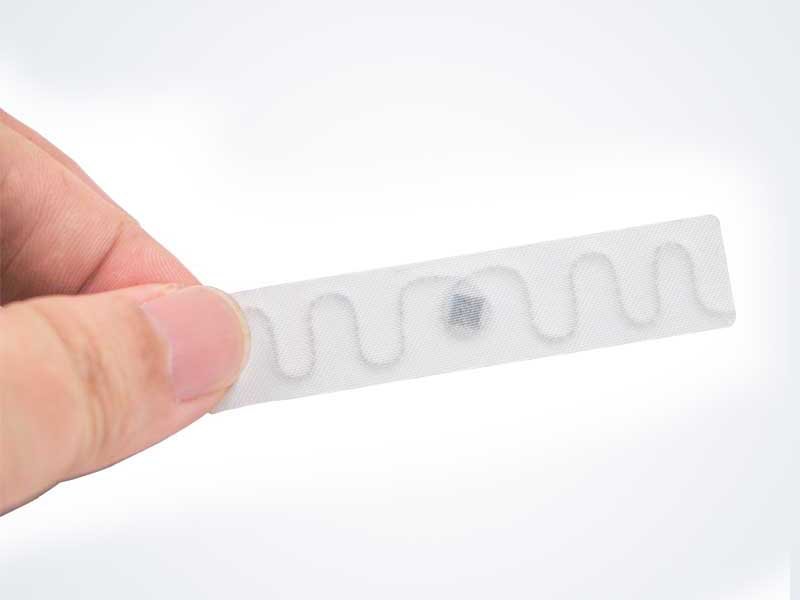 70*15mm U9XE UHF Laundry Tag